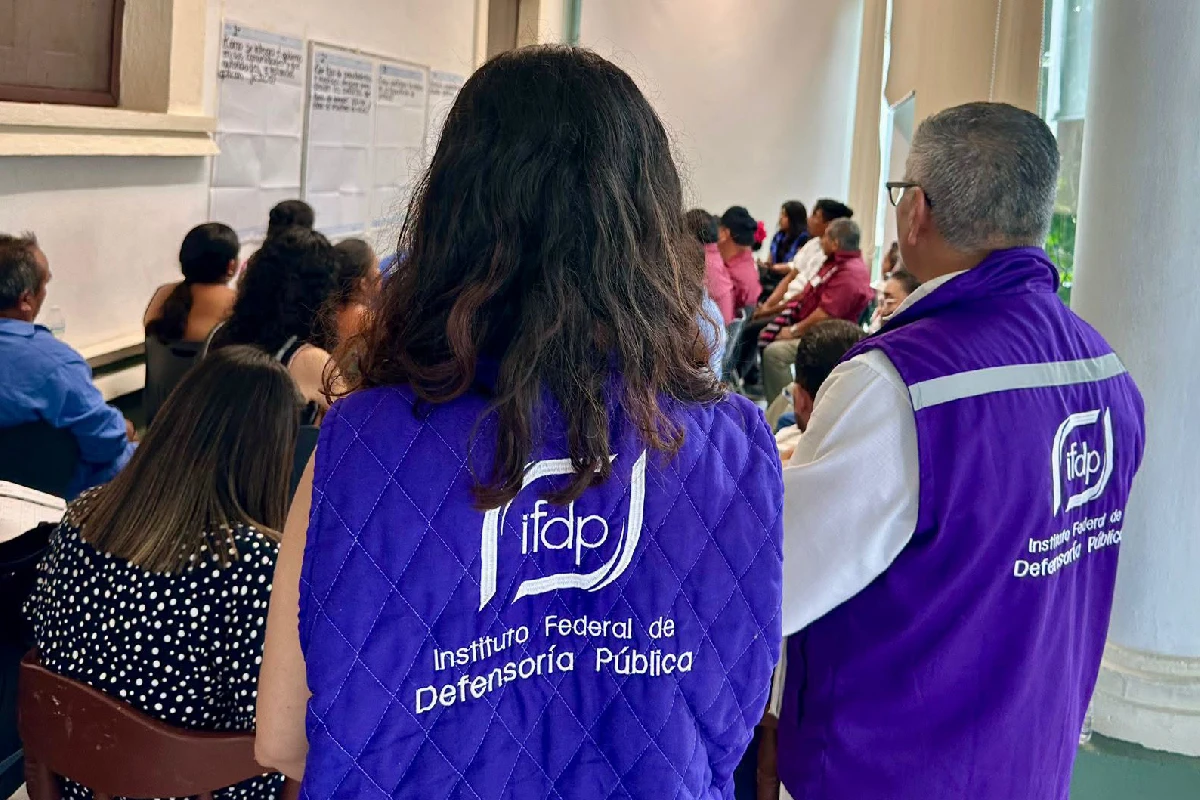 Despidos masivos en la Defensoría Pública: reasignan tareas a trabajadores sin experiencia en área de trabajo social en el Edomex