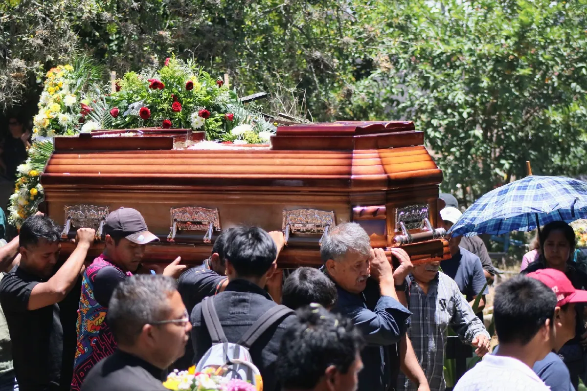 Detienen a viuda del alcalde de Temoac, Morelos, y al director de Seguridad