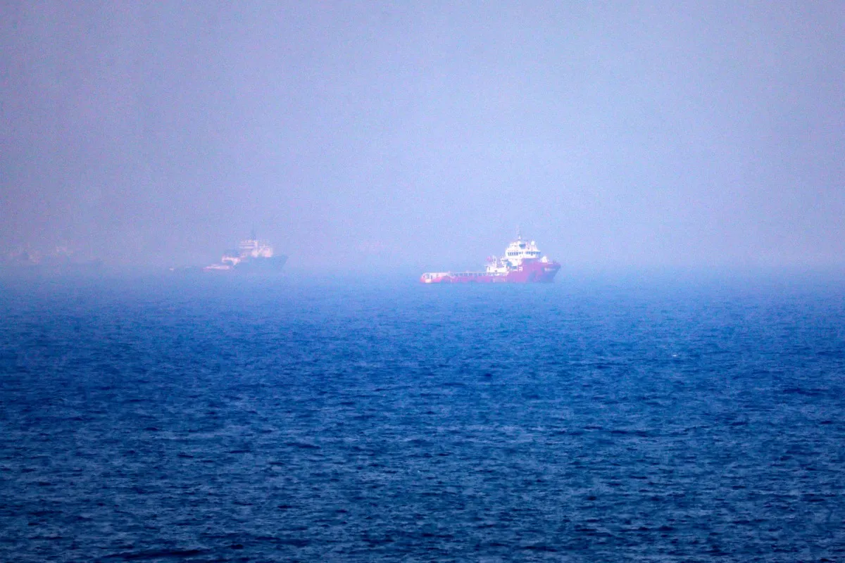 EU aumenta ataque contra Irán; no cobrará por cruzar estrecho de Ormuz