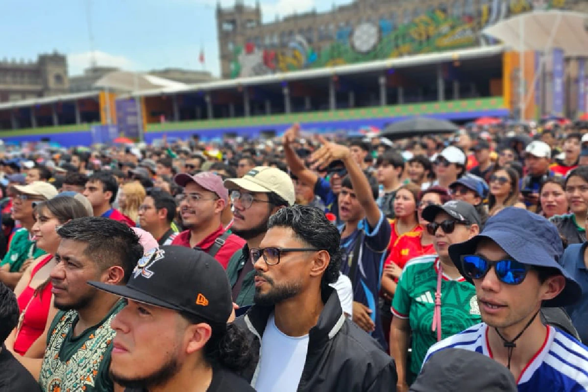 Fan Fest del Zócalo reúne a miles de aficionado para la final del Mundial