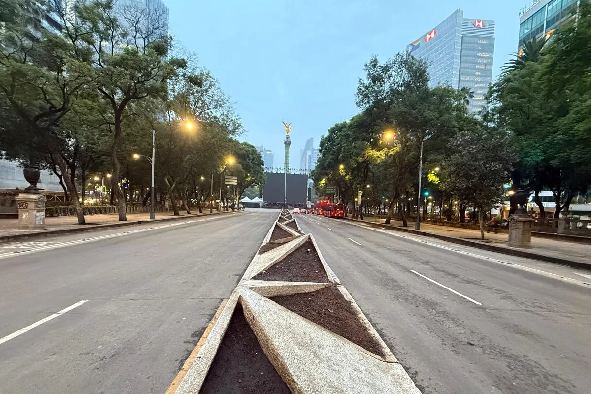 “Hay que estar en las buenas y en las malas”; Paseo de la Reforma se despide del sueño y la fiesta mundialista