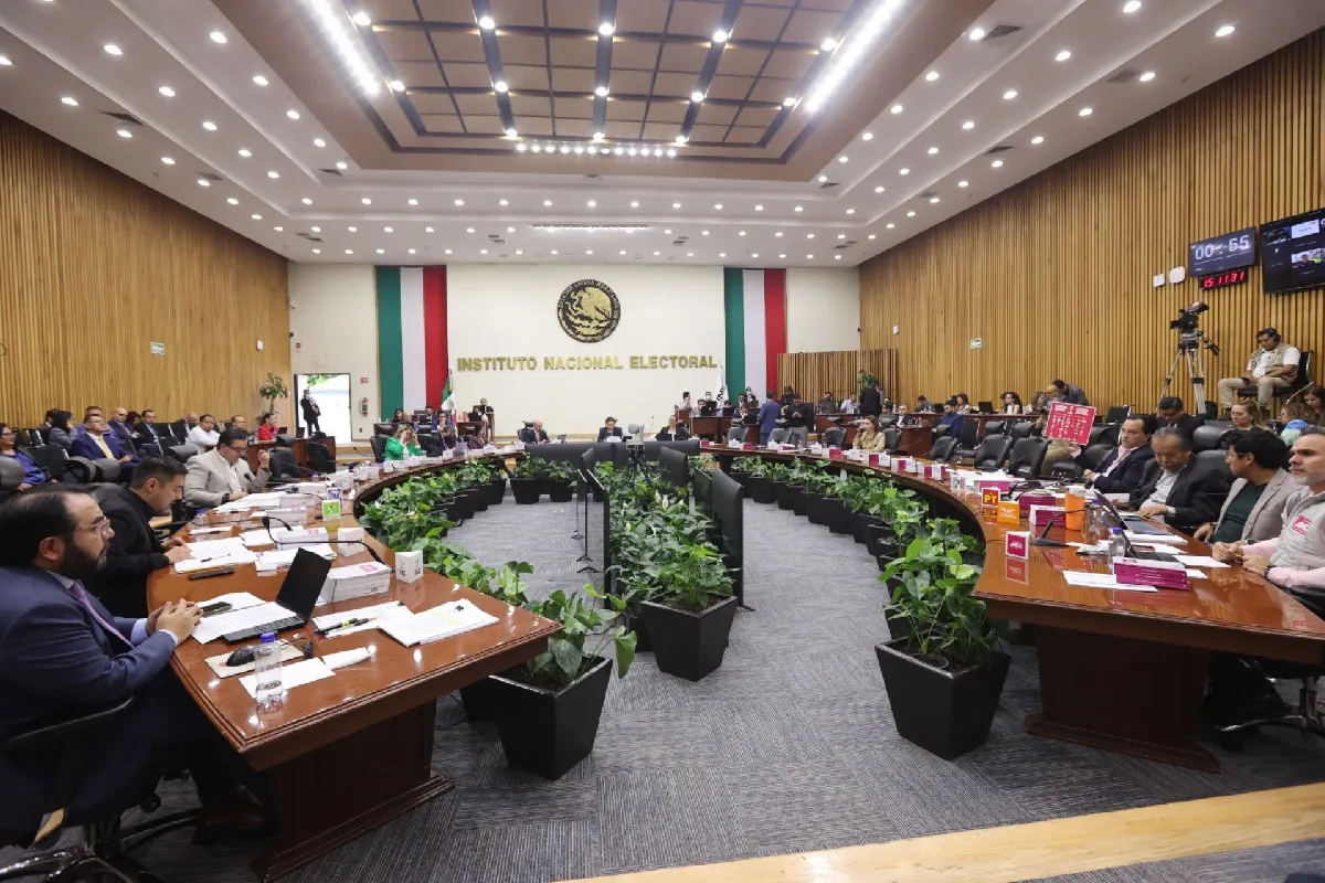INE consultará riesgos en candidaturas, pero los partidos decidirán si las mantienen