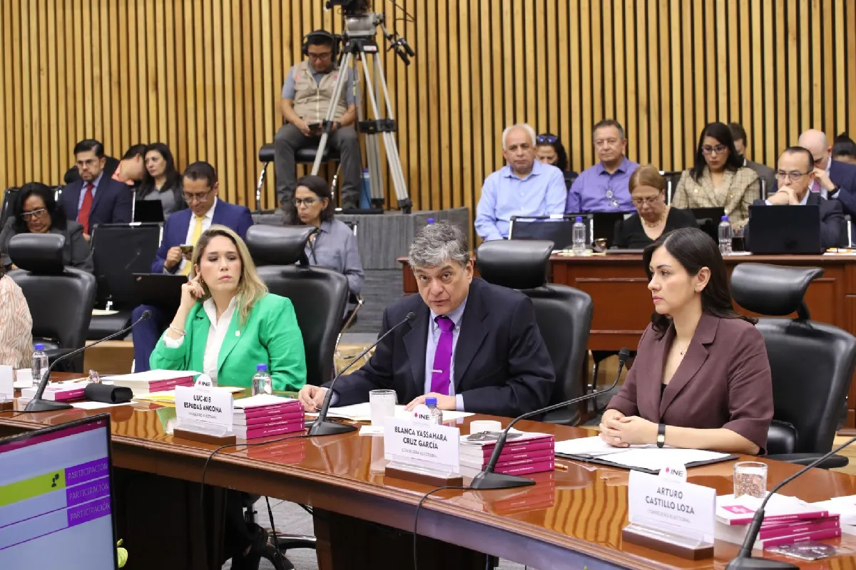 INE consultará riesgos en candidaturas, pero los partidos decidirán si las mantienen