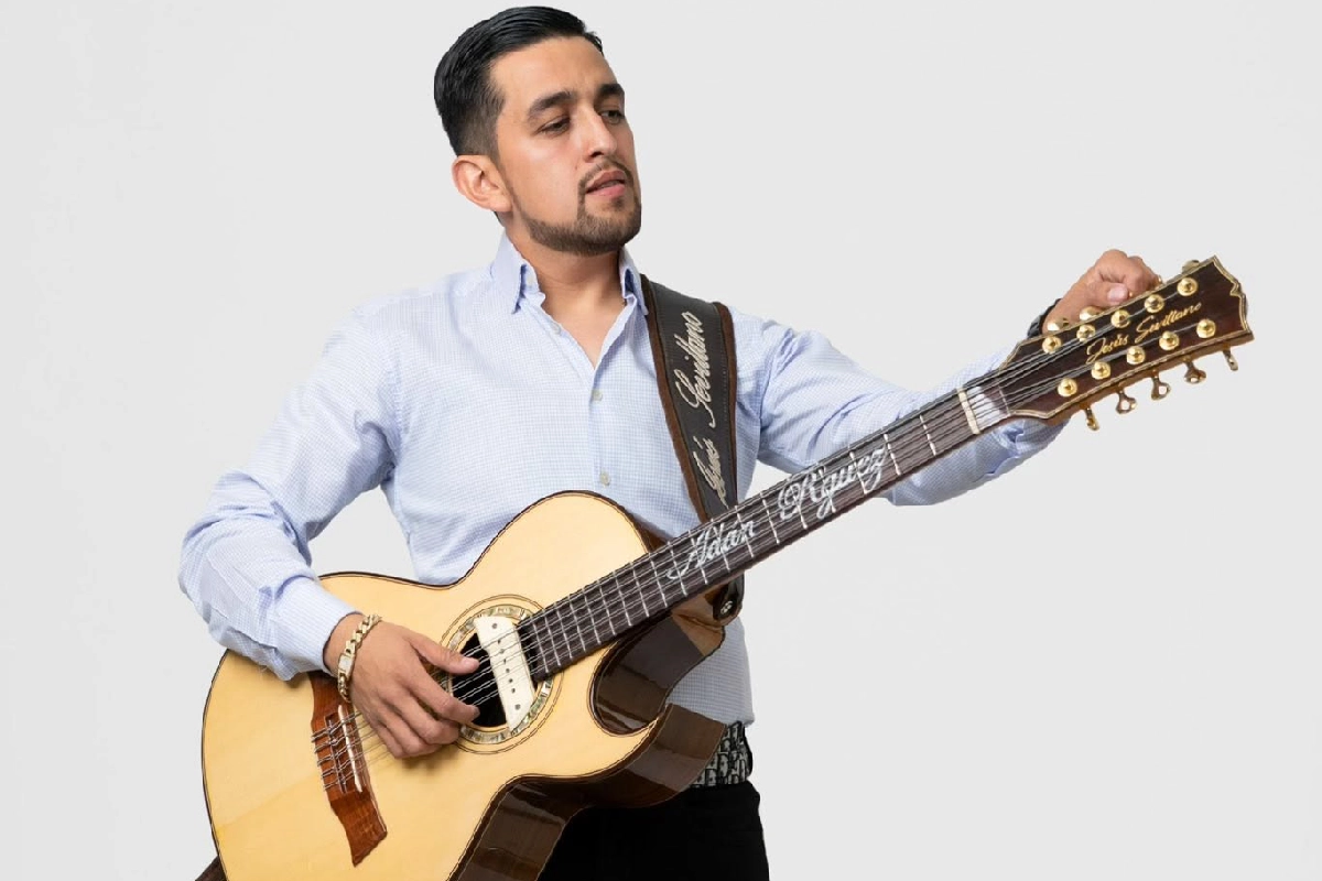 Matan a Adán R, exvocalista de Los Nuevos Rebeldes, frente a su domicilio en Culiacán, Sinaloa