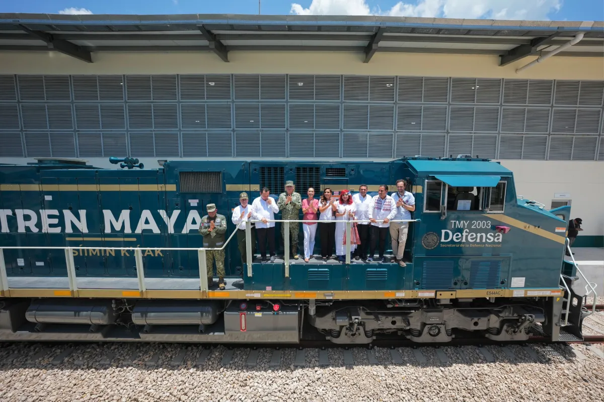 Tren Maya de carga operará en enero; llegan 12 locomotoras, anuncia Sheinbaum