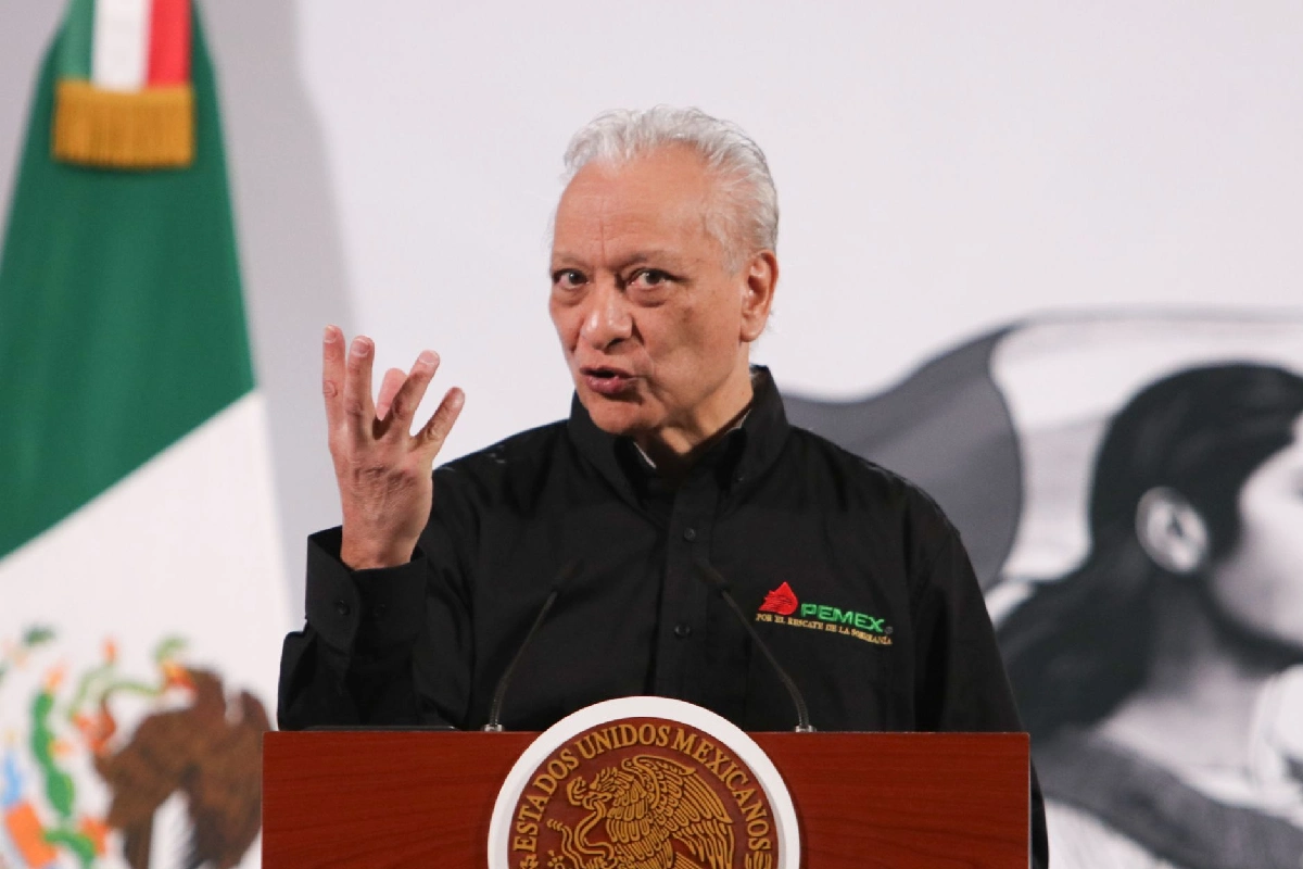 Víctor Rodríguez Padilla durante la conferencia de prensa matutina