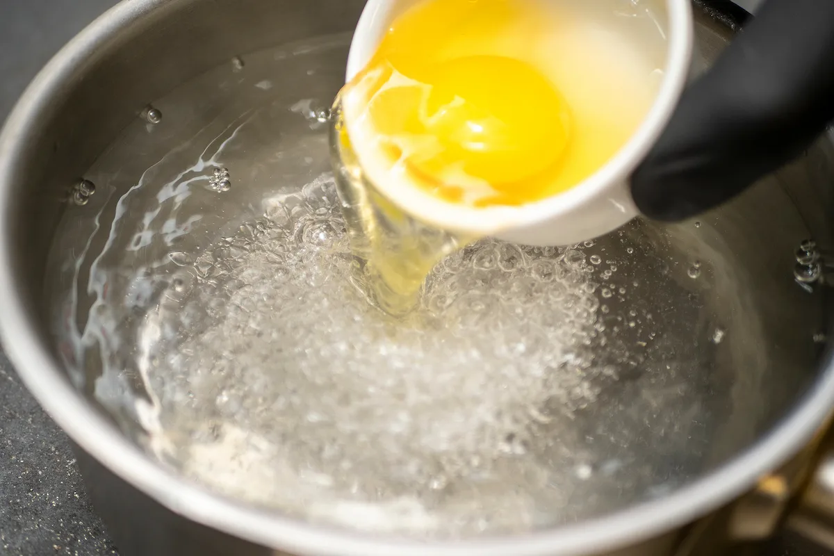 receta para preparar un huevo pochado