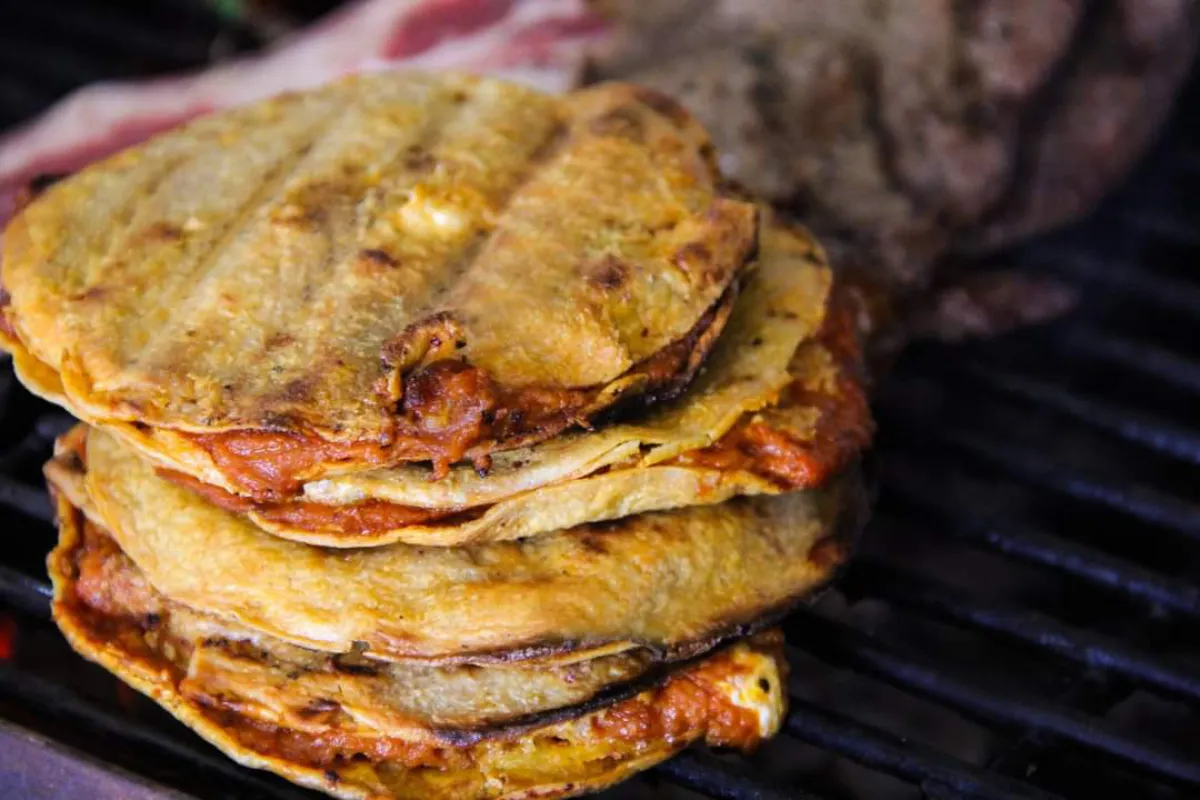 Tortillas encimadas en forma de torre