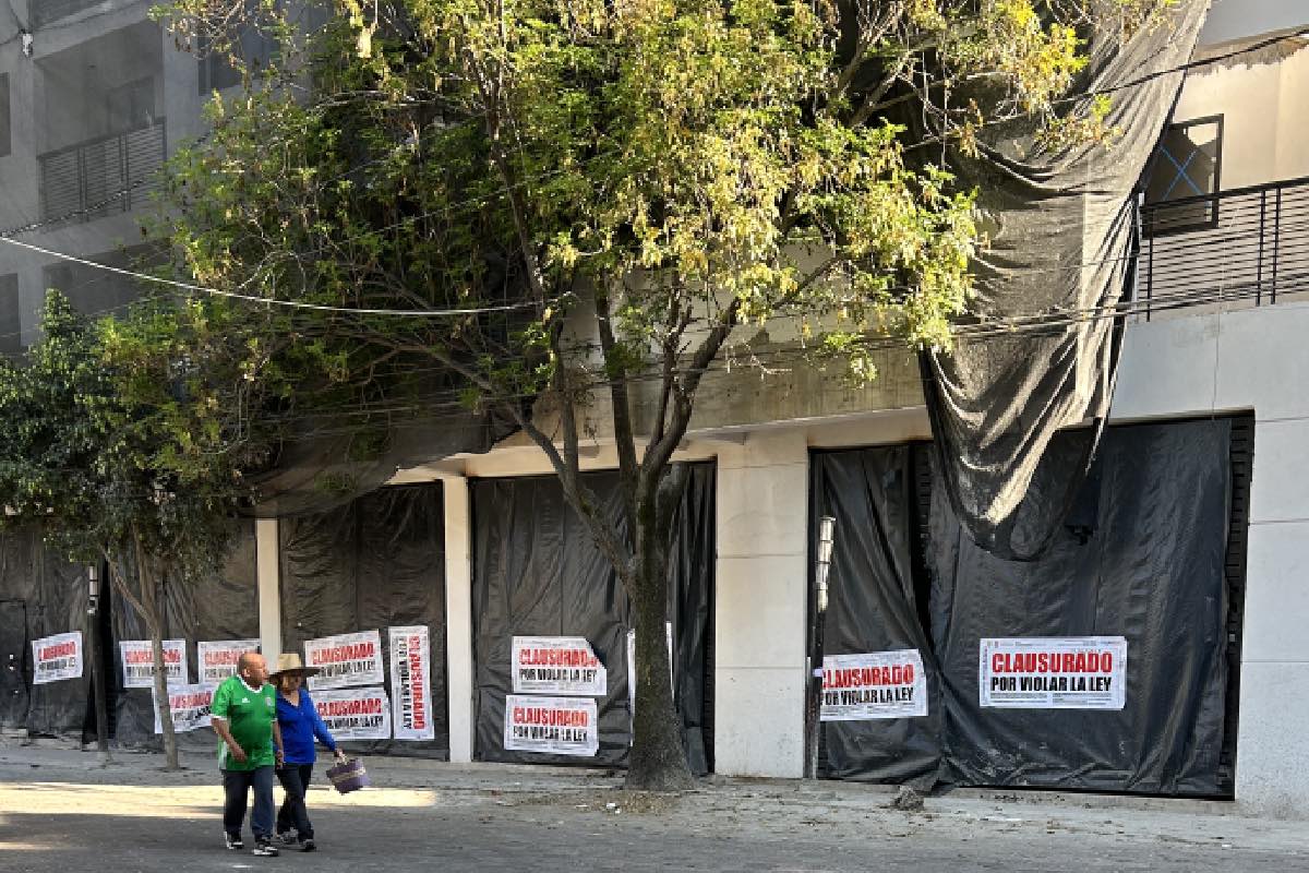 Los trabajos, en marcha aunque hayan sido clausuradas las obras