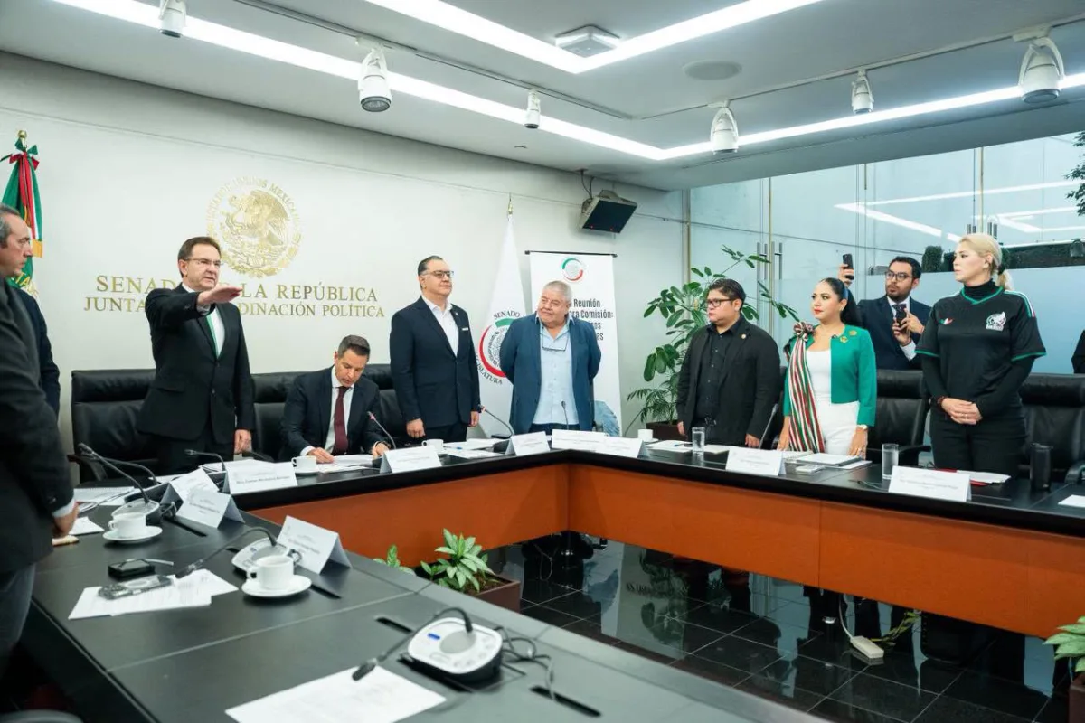 Moctezuma Barragán asume embajada de Unión Europea en medio de acusaciones por cancelación del T-MEC