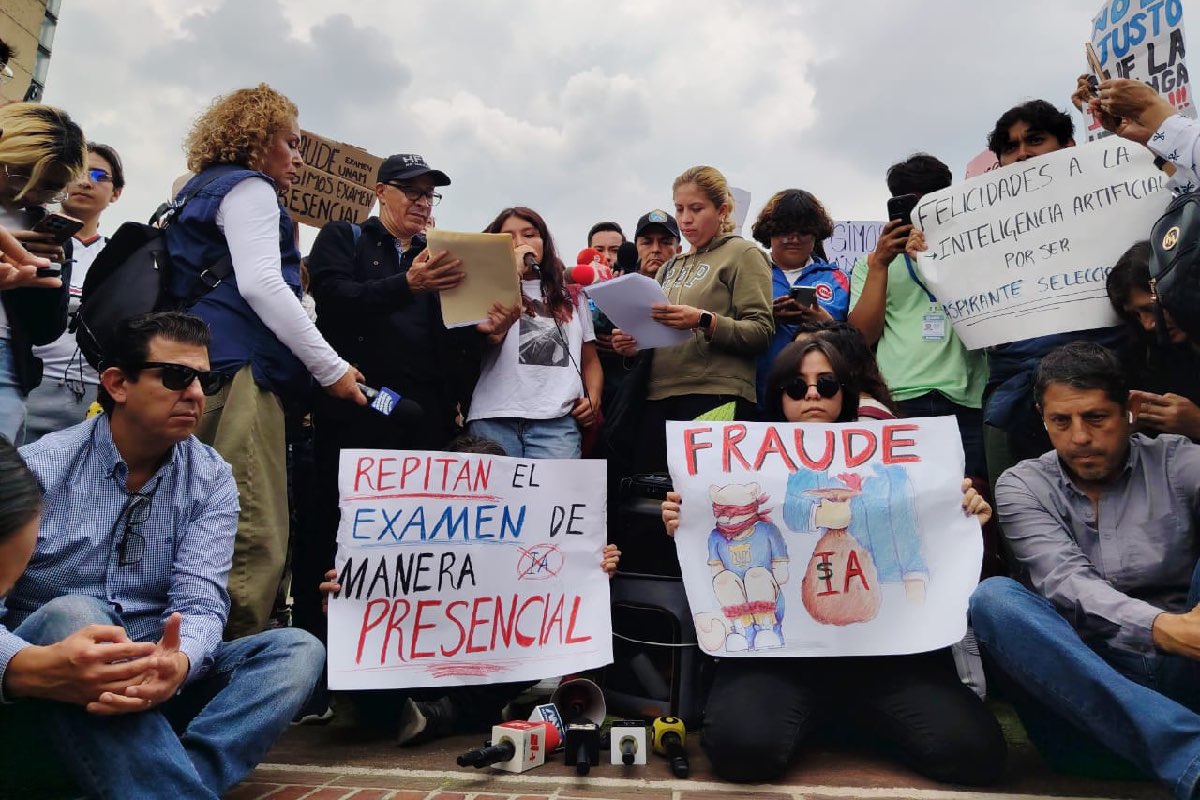 Aspirantes inconformes coinciden en que el examen de admisión a la UNAM debe ser presencial