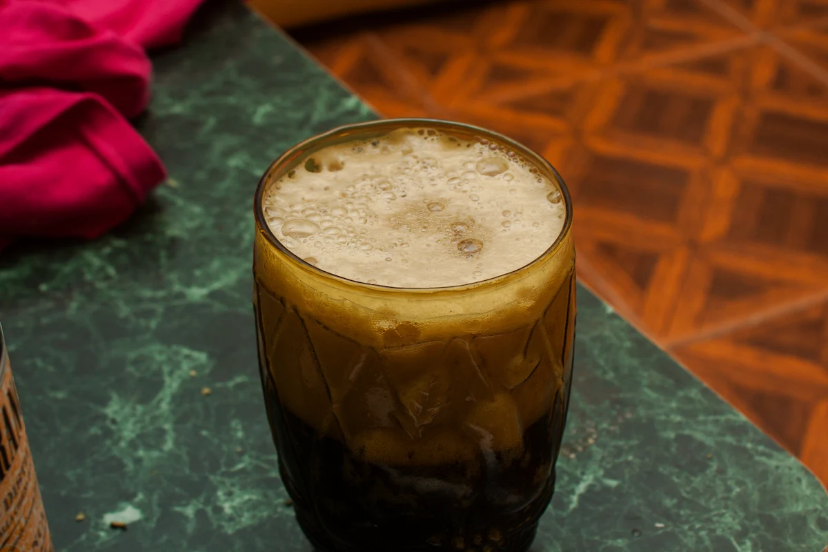 fernet licor de hierbas origen