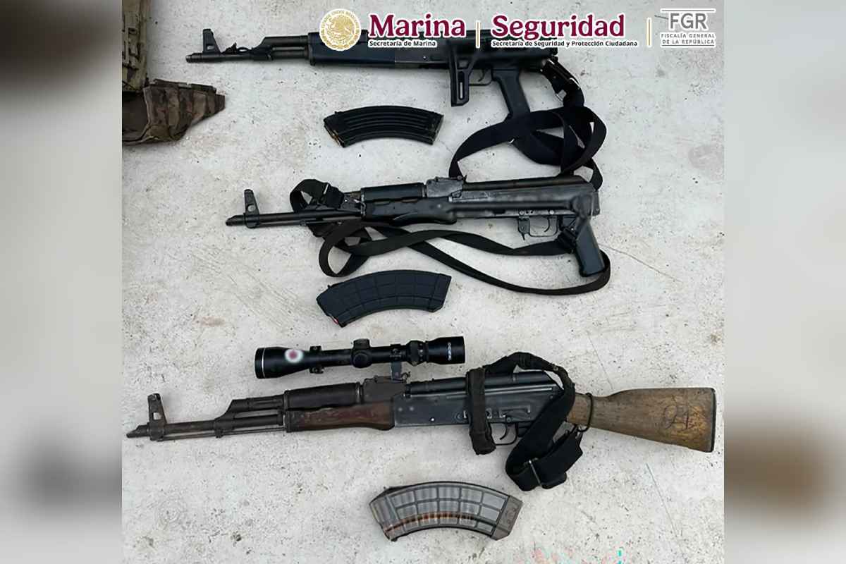 Fuerzas federales mantienen operativos de seguridad en la región sur del estado tras repeler un ataque en el municipio de Rosario, donde 10 presuntos delincuentes fueron abatidos luego de una agresión con explosivos contra la Marina