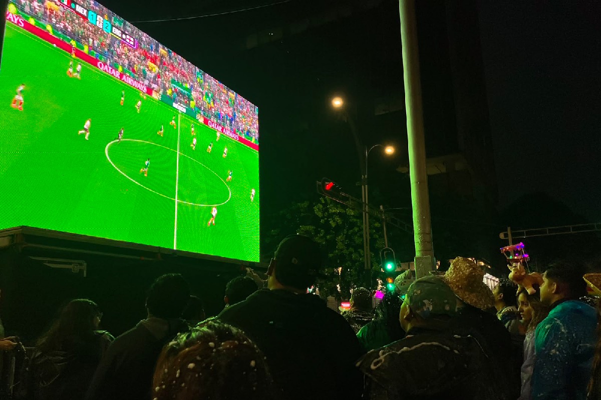 La derrota de México apagó la fiesta antes de que pudiera comenzar