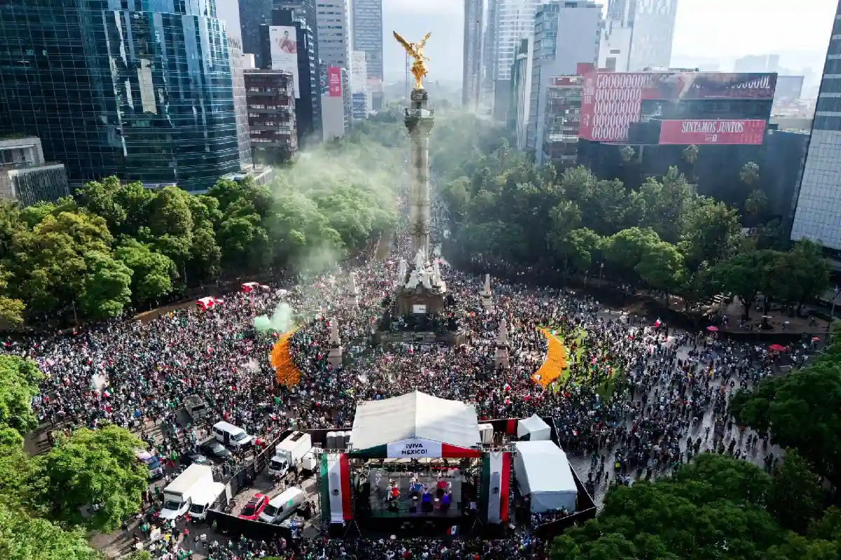 México busca hacer historia frente a Inglaterra; la Ciudad de México intenta evitar otra tragedia