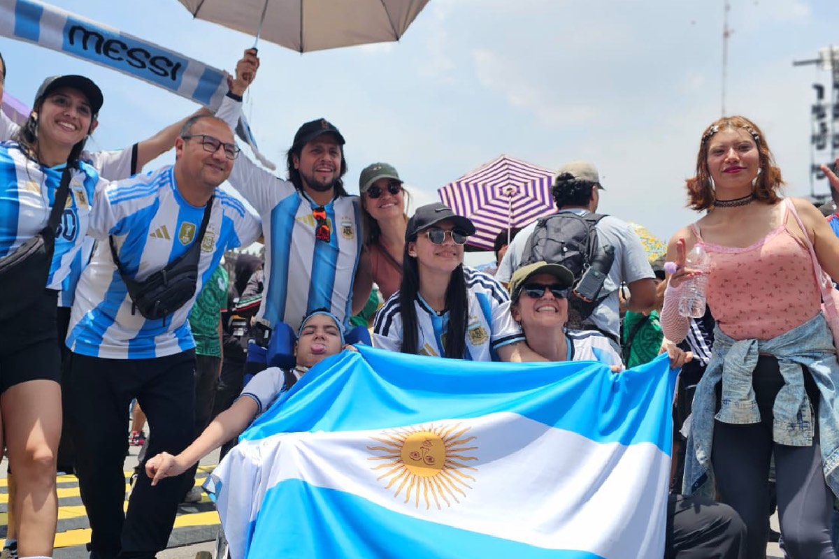 La rivalidad México-Argentina, en las redes sociales; en la vida real, "dos pueblos hermanos".