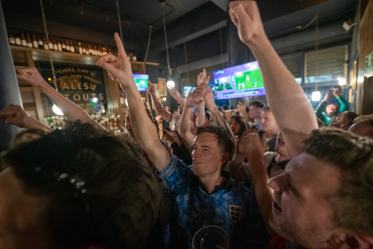 La celebración de los goles anotados por los ingleses