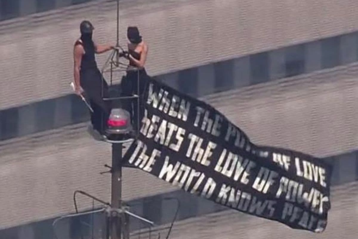 pareja empire state compromiso