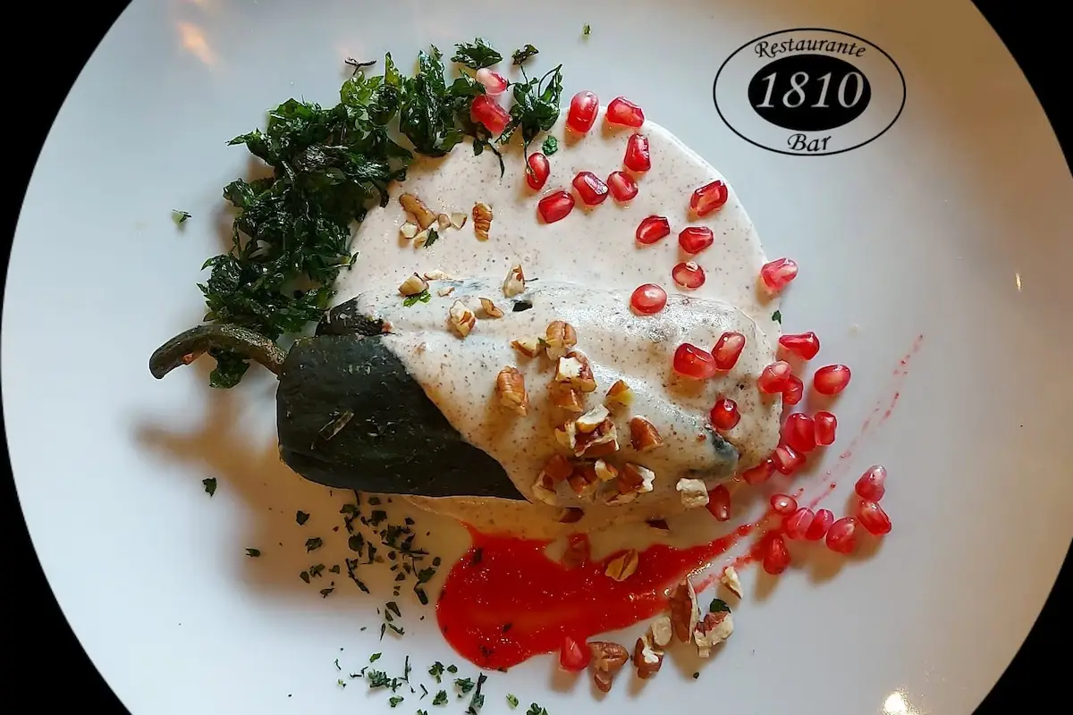 restaurante Querétaro chile en nogada