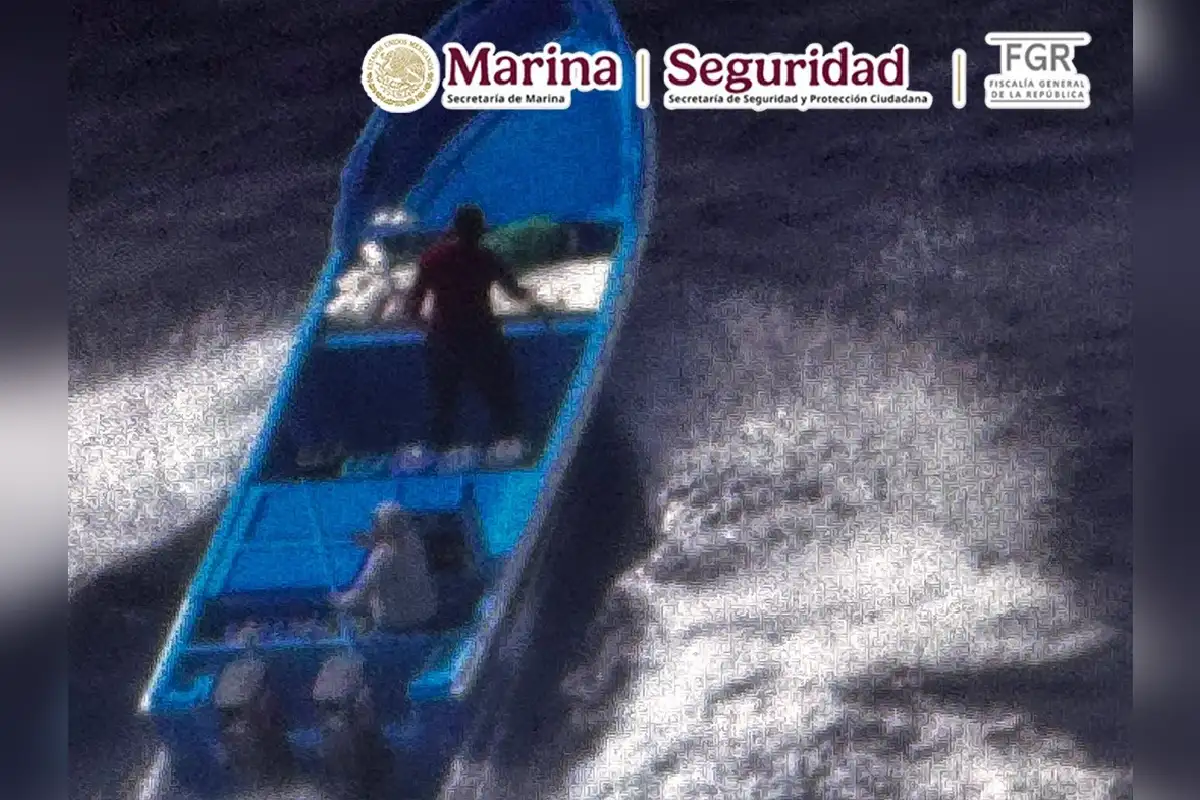 Marina decomisa casi tres toneladas de cocaína en el Pacífico; hay cuatro detenidos