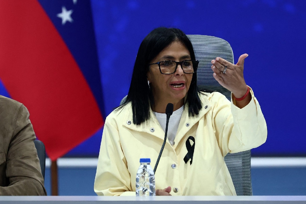 Aumentan a 3 mil 811 las muertes por sismos en Venezuela