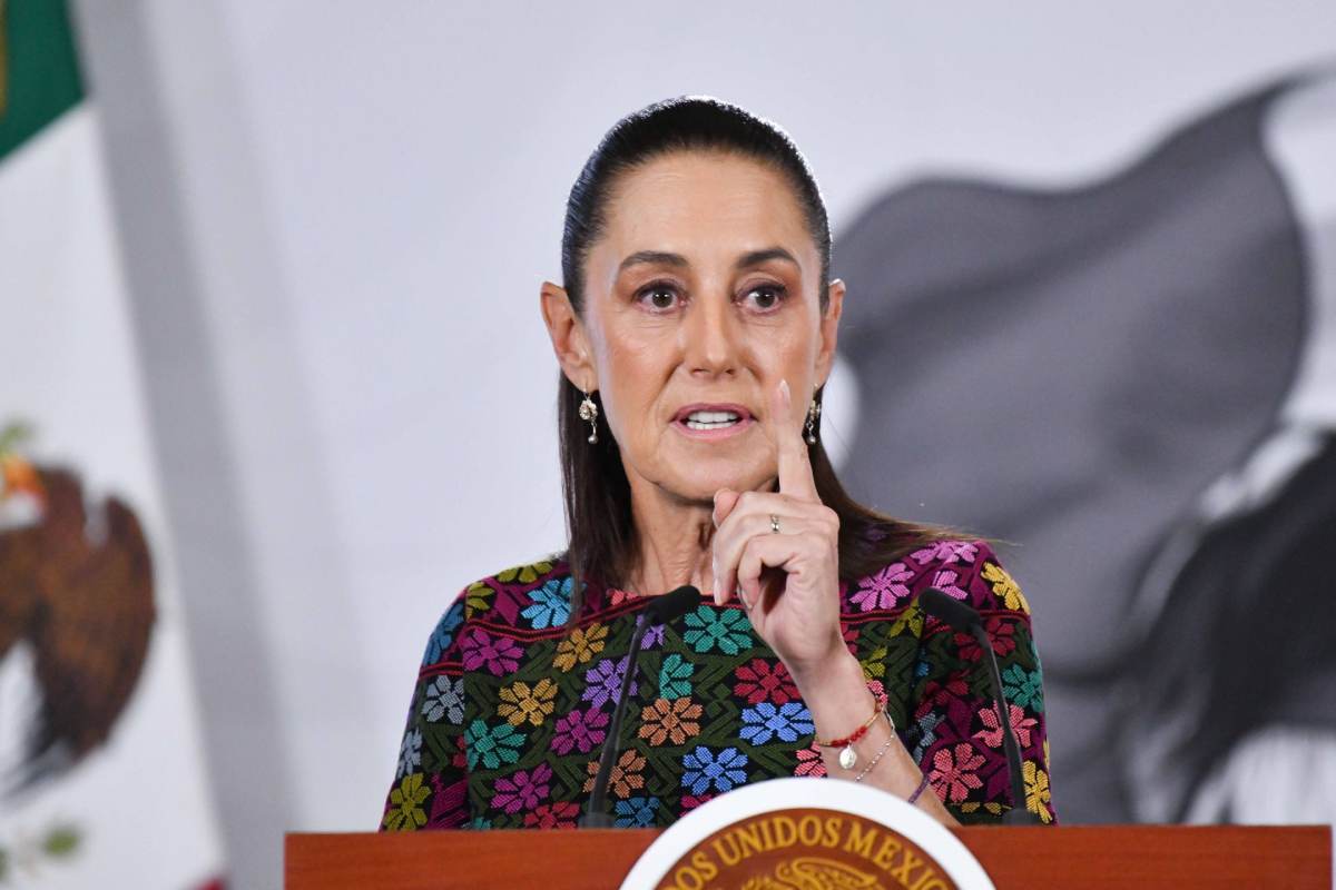 La mandataria destacó el impacto que el conflicto armado ha tenido sobre los precios de los combustibles, manifestándose en el alza del precio de diésel y un acuerdo entre empresarios gasolineros y el gobierno federal.