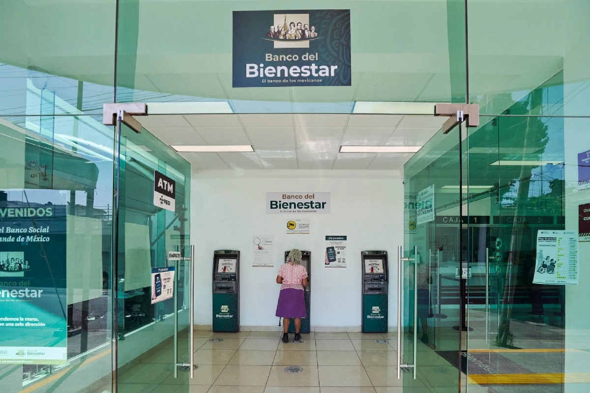 ¿Cobras tu Pensión del Bienestar en julio y agosto? Ubica tu banco