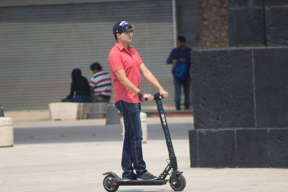 CDMX evaluará si amplía programa piloto de scooters eléctricos