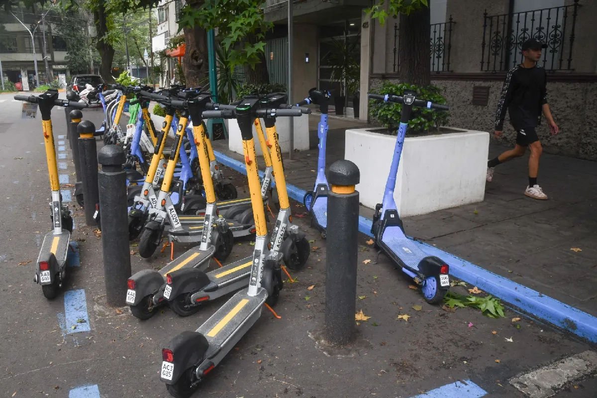 CDMX evaluará si amplía programa piloto de scooters eléctricos