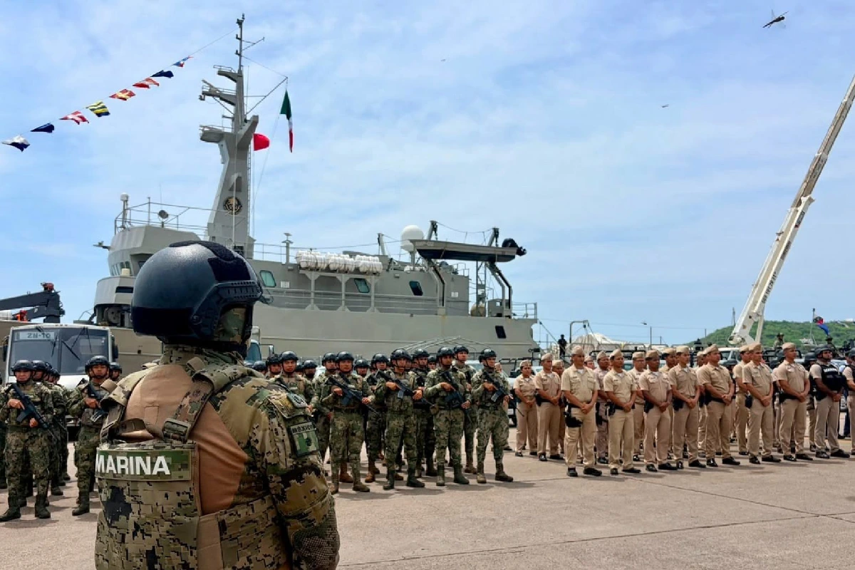 Detienen a 28 personas y les aseguran arsenal en Mazatlán, Sinaloa