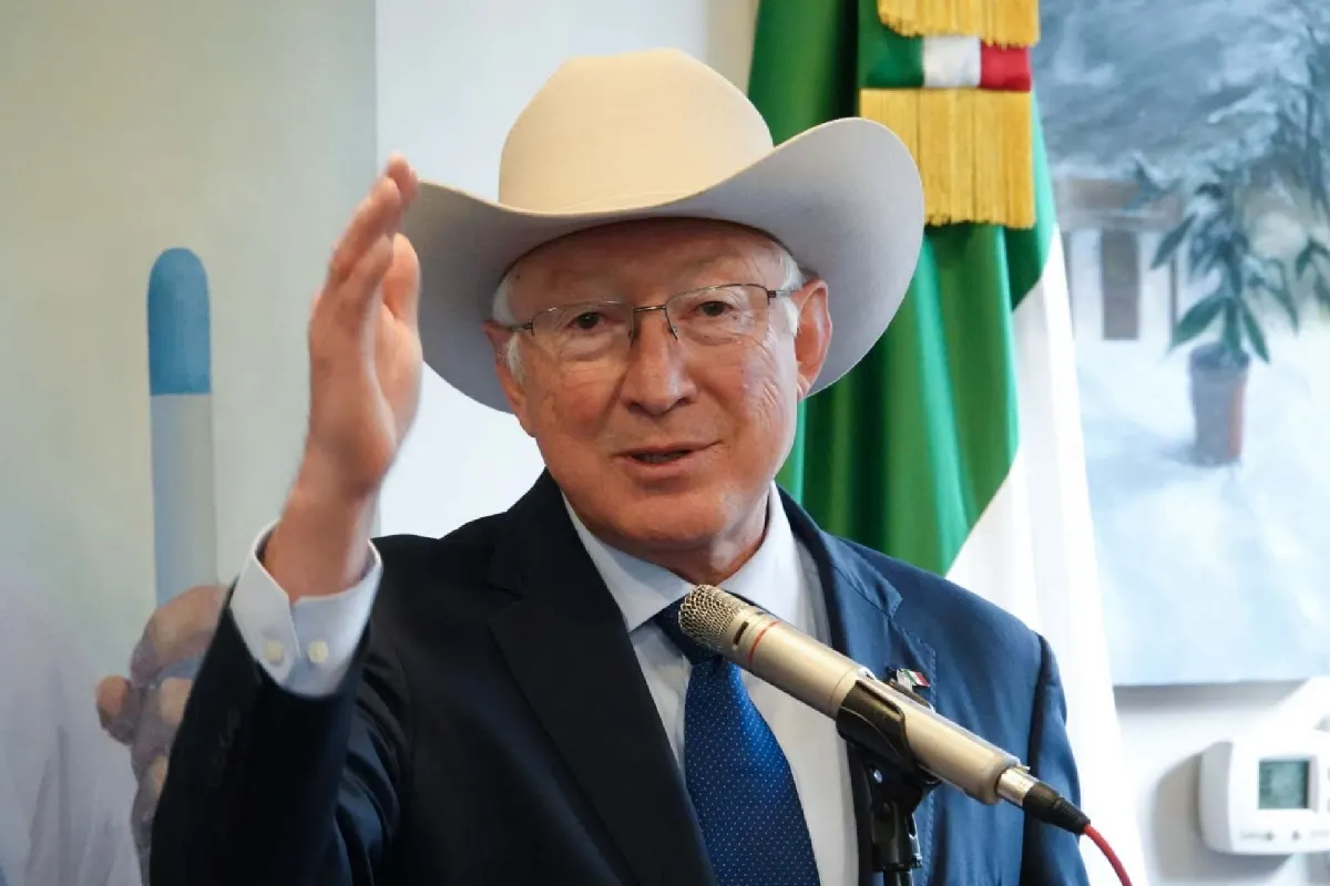 Embajador Ken Salazar