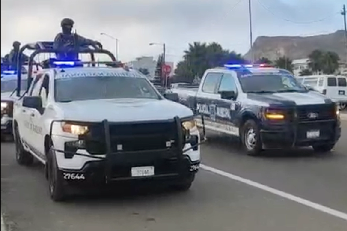 Policías estatales y federales patrullaron las calles de Rosarito para cercar a los captores del empresario. Foto cortesía de la Policía Estatal de BC.