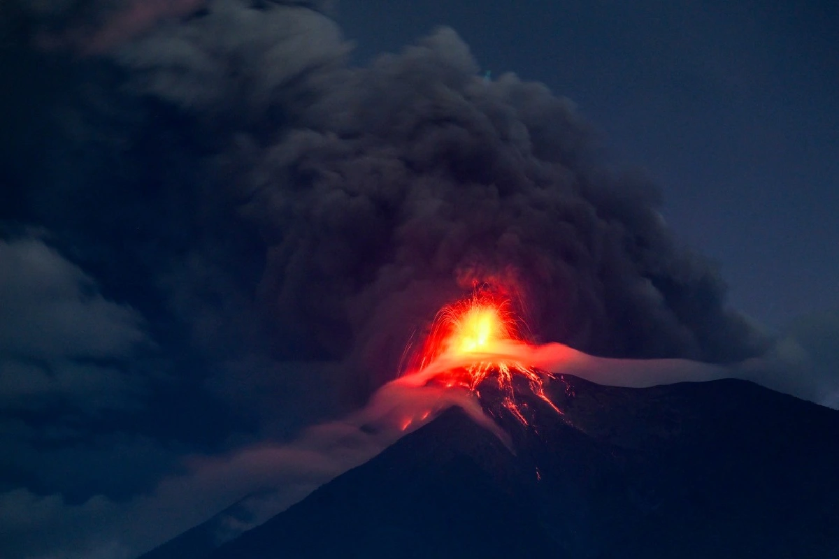 Erupción del Volcán de Fuego