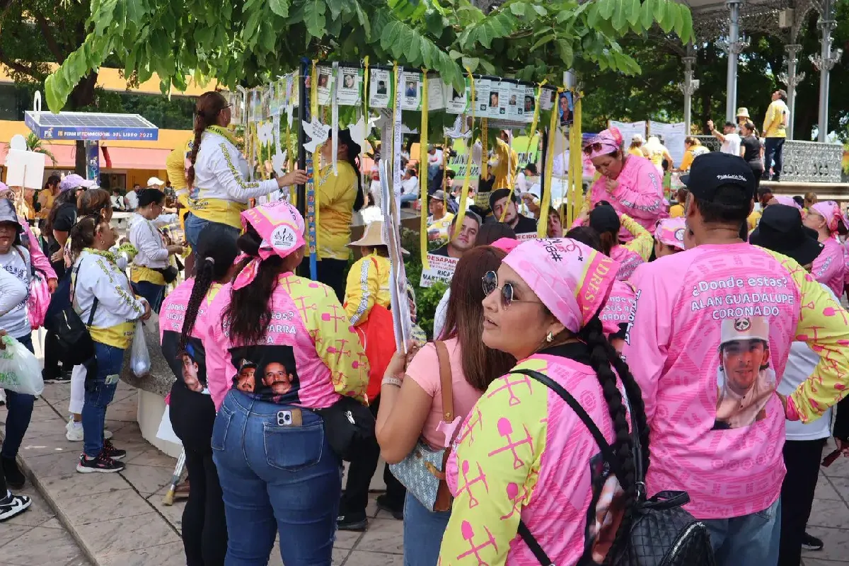 Marchan buscadoras en Culiacán en el Día de las Víctimas de Desapariciones Forzadas