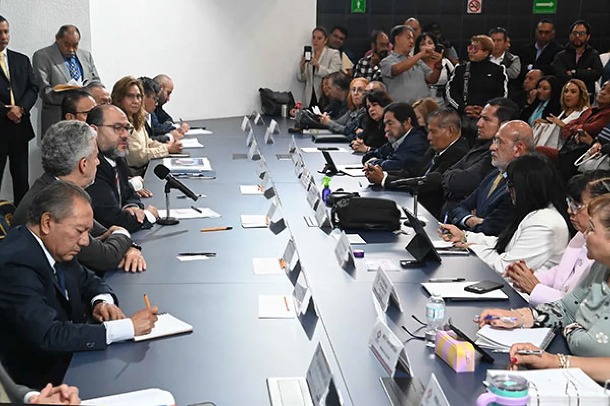 Sindicato pide aumento salarial de 20% a la UNAM; instalan mesa de negociación 