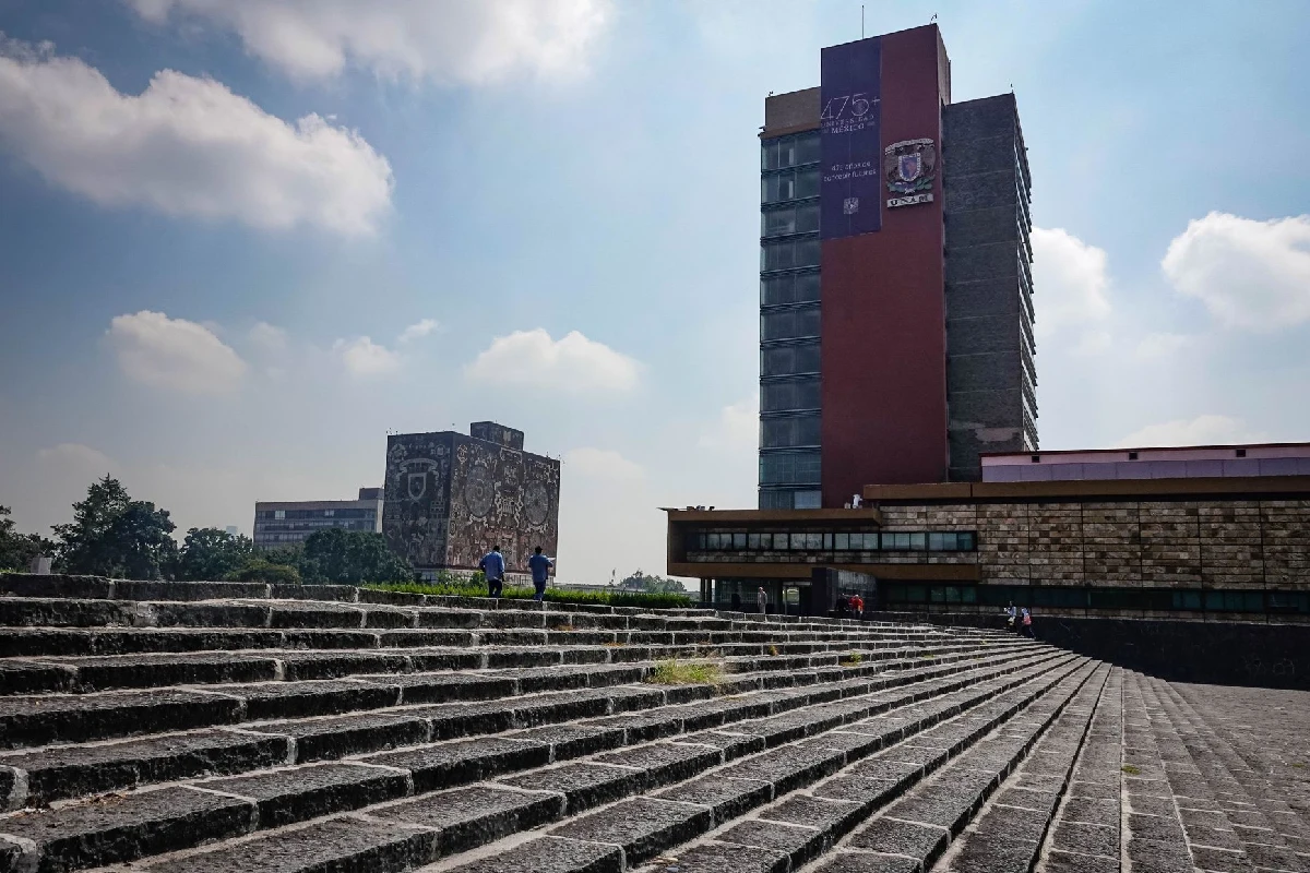 Edificio de rectororía de la UNAM en Ciudad Universitaria