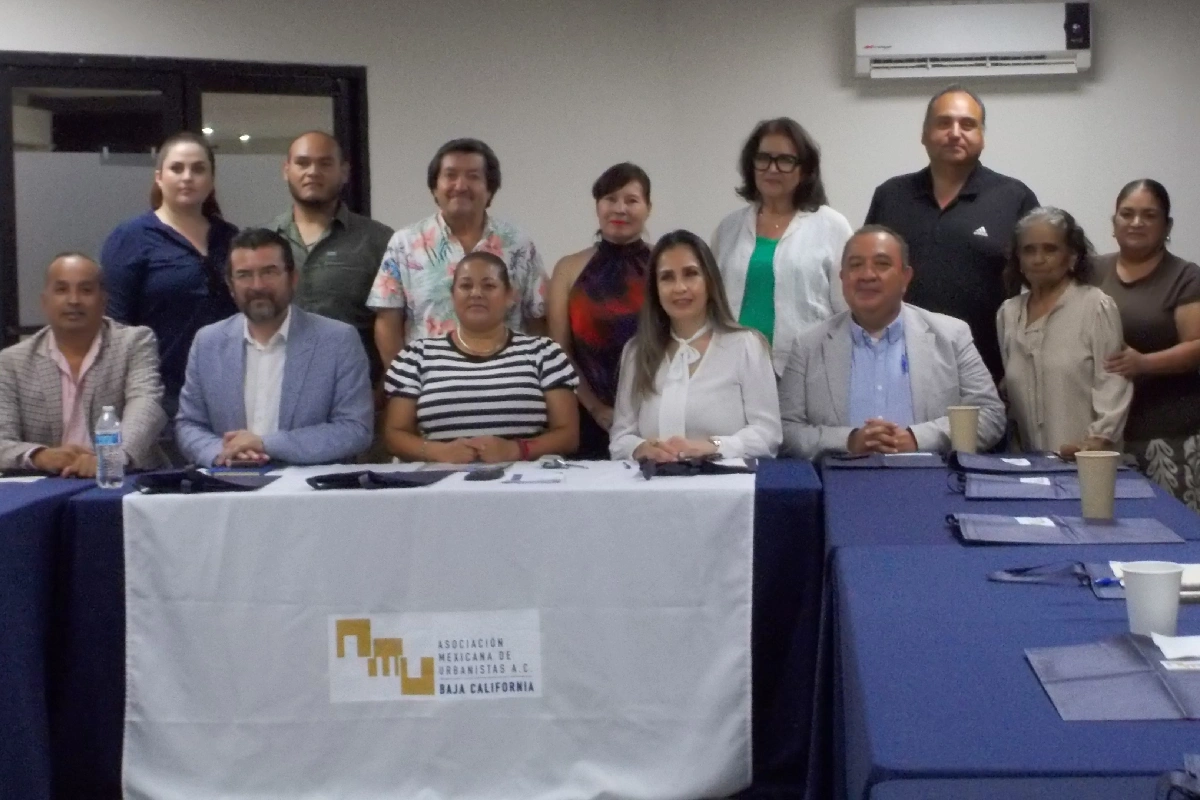 Los integrantes de la AMU-BC subrayaron los problemas del rezago institucional en BC.