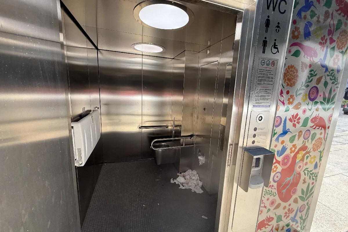 baños publicos sucios cdmx ajolobaños