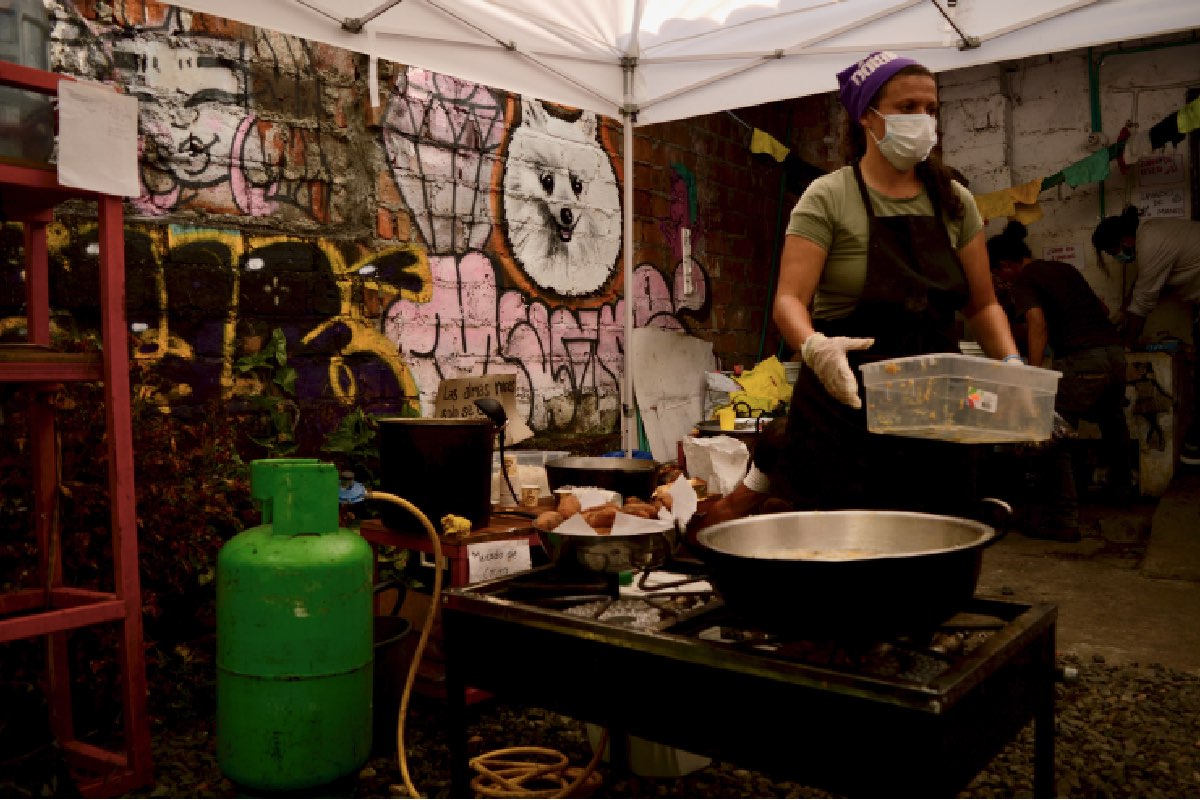 La juntanza por la comida, desde el día cero del terremoto en Colombia
