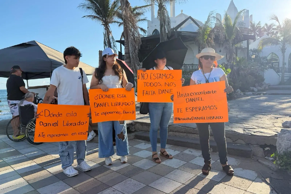 La esposa del joven desaparecido pidió entre lágrimas a la ciudadanía cualquier información que permita el regreso de su esposo por el bienestar de su hija de tres años.