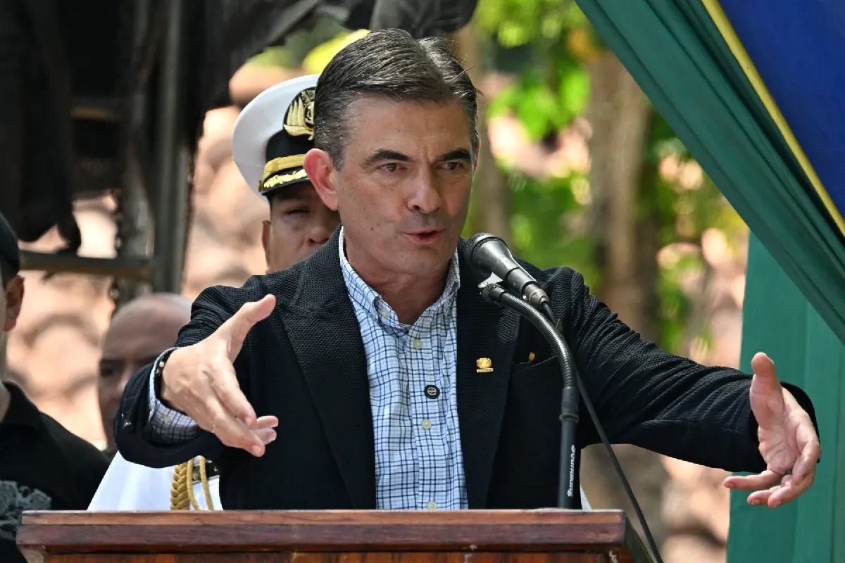 Imputan a Fernando Cerimedo por intento de feminicidio; defensa acusa “autoatentado” de su expareja