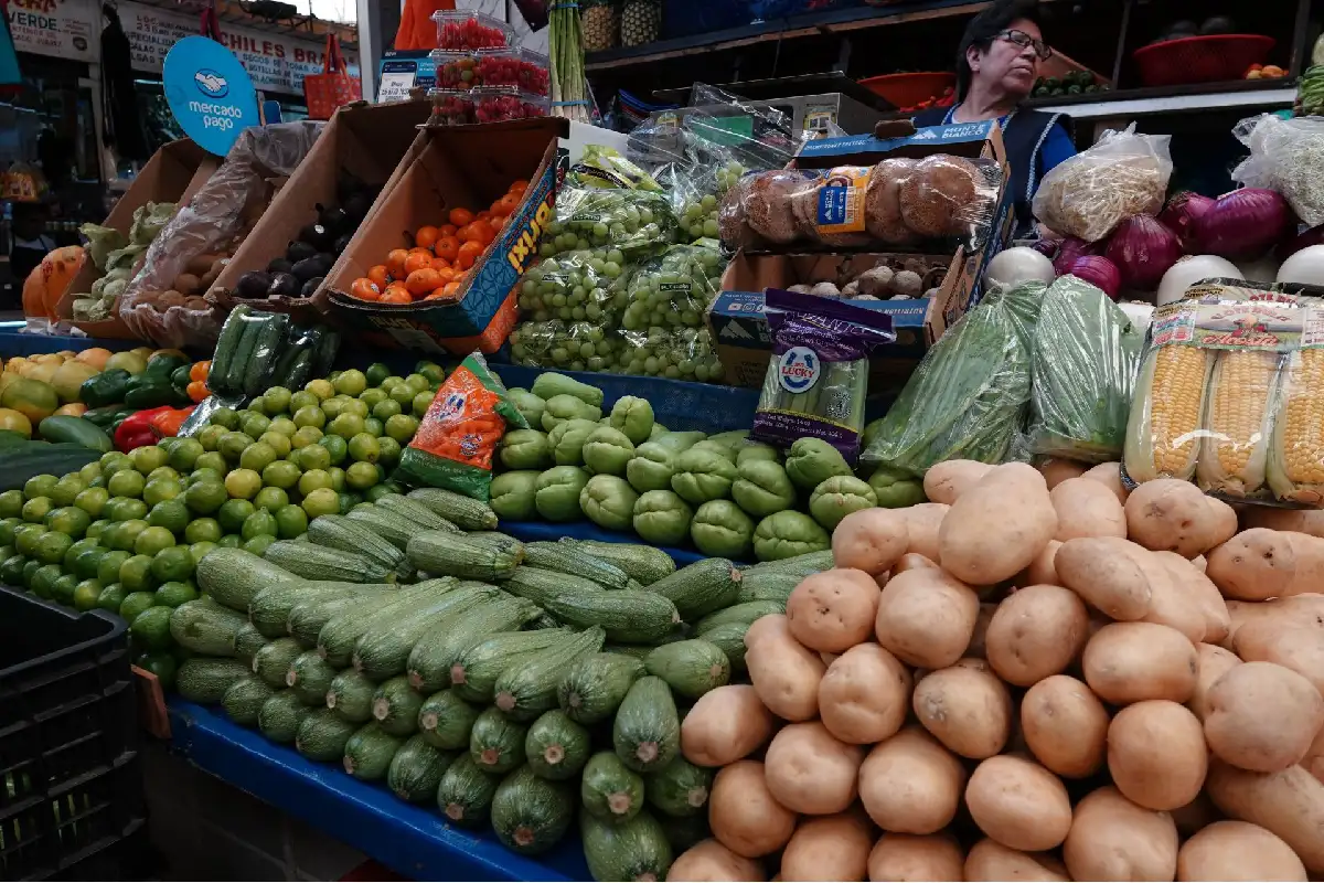 Precios aumentan 0.10% en primera quincena de agosto; inflación anual se ubica en 3.26%