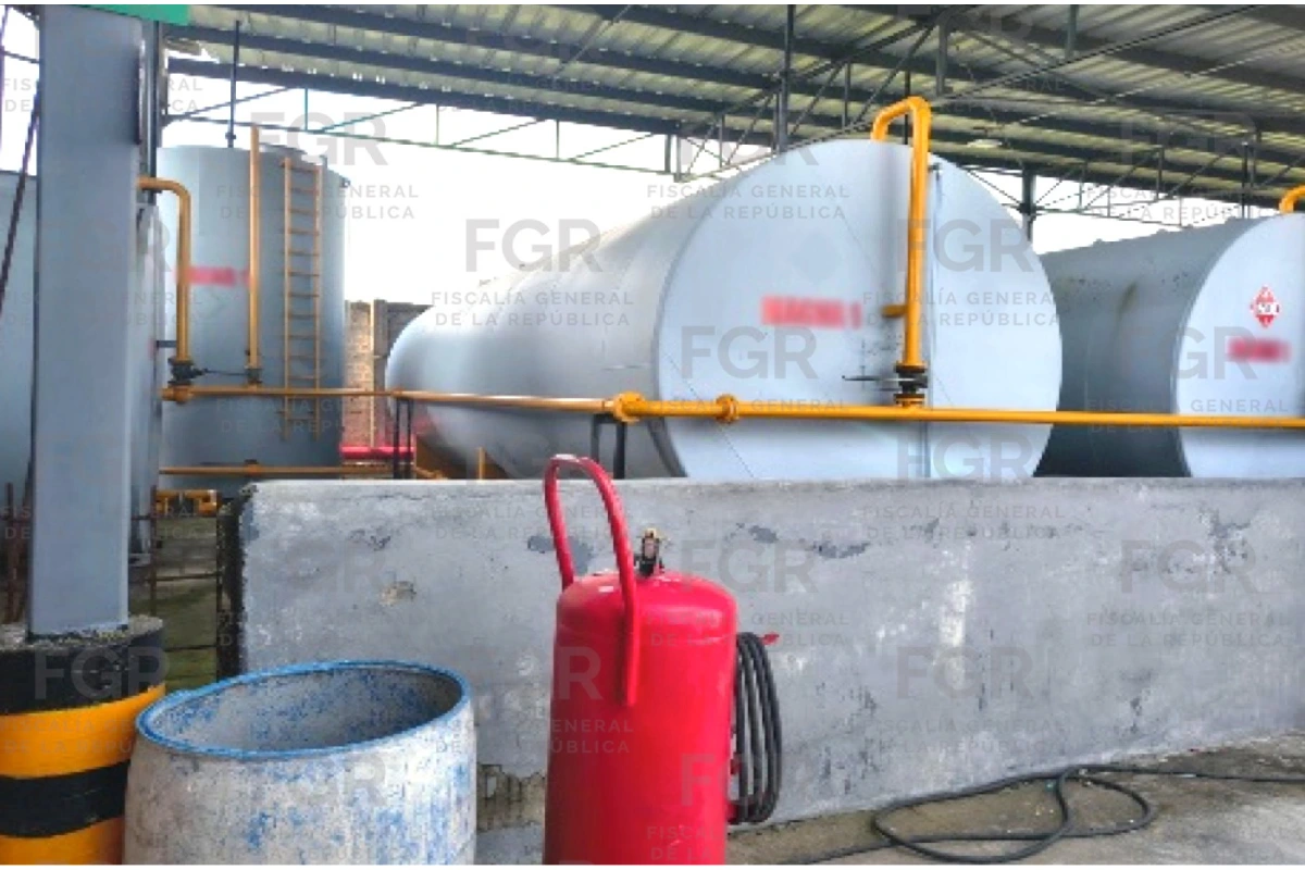 Asegura dos predios en Jalisco utilizados para almacenamiento de huachicol