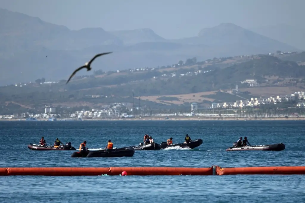 Las autoridades españolas se están encargando de regresar a la mayoría de migrantes de vuelta a Marruecos, con incertidumbre de que vuelvan a repetir su intento de escape hacia España.