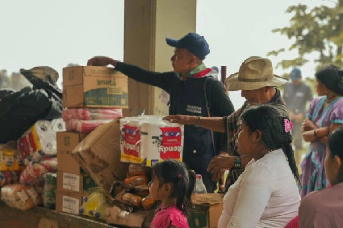 Comunidades indígenas del Valle del Cauca reciben ayuda humanitaria.