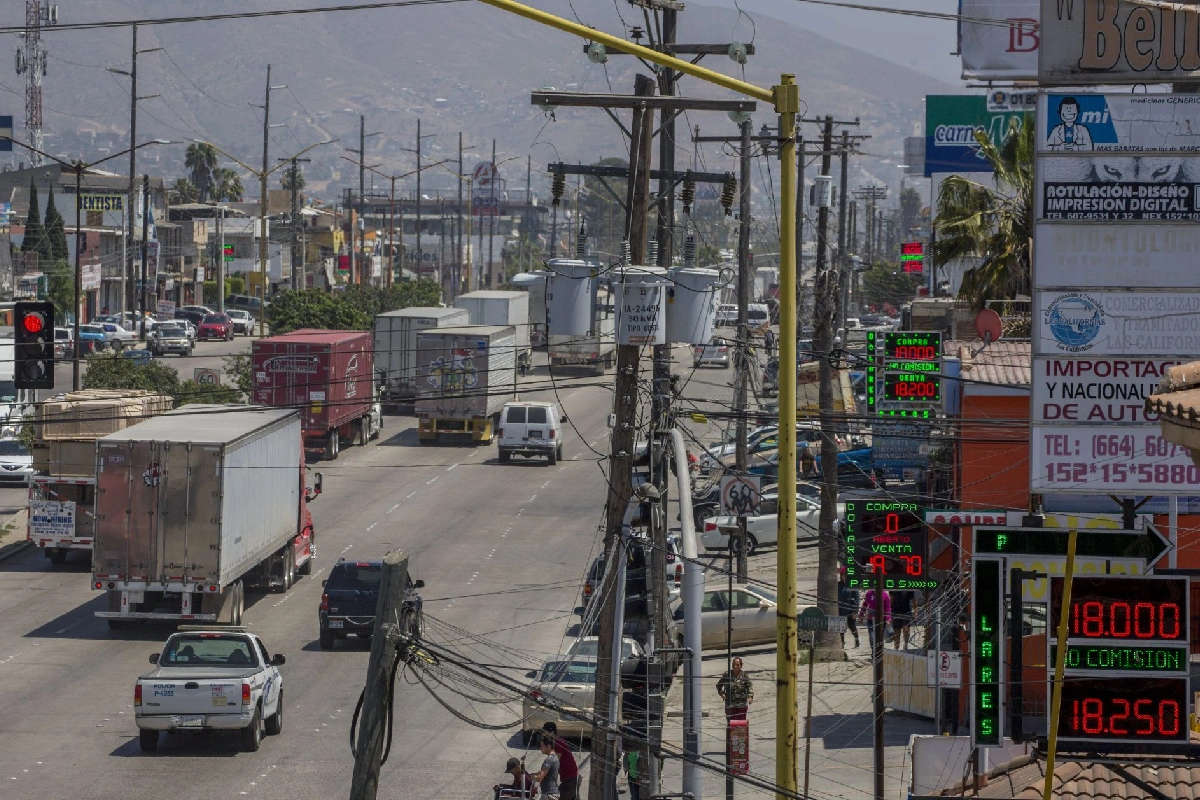 EU retira visas a 25 mil transportistas; empresarios mexicanos revisarán cabotaje