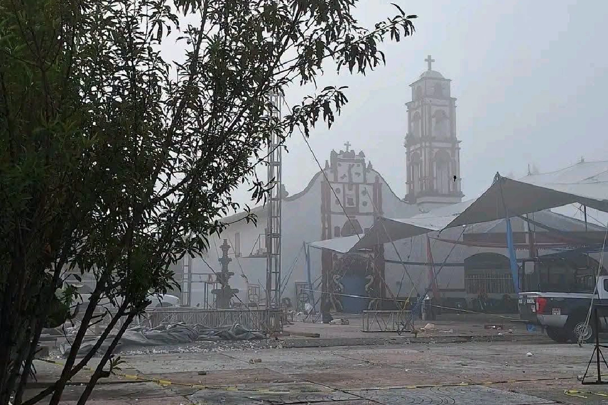 Explosión por pirotecnia deja varios heridos en Iglesia de Temascalcingo, Edomex