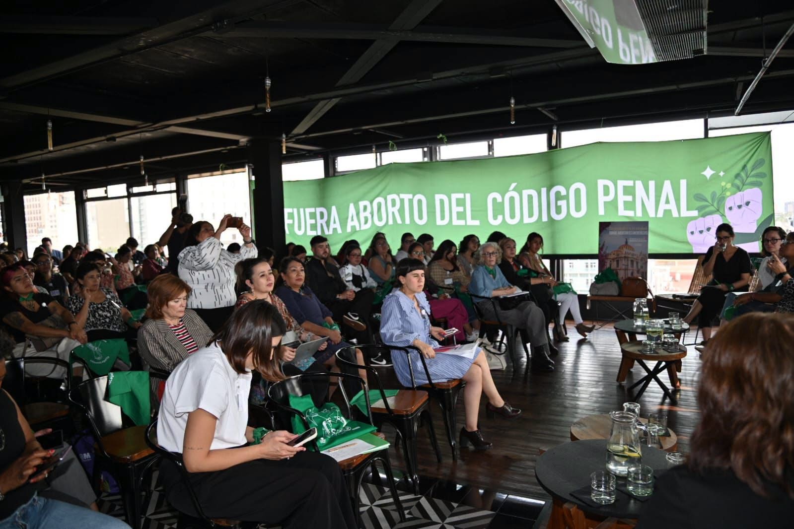 En todo México se realizan foros sobre la despenalización del aborto para garantizar el derecho a las mujeres. Foto Inmujeres.