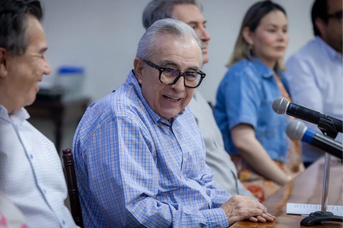 “No vamos a ser cómplices”: en Sinaloa, Montiel se deslinda de Rocha Moya e Inzunza