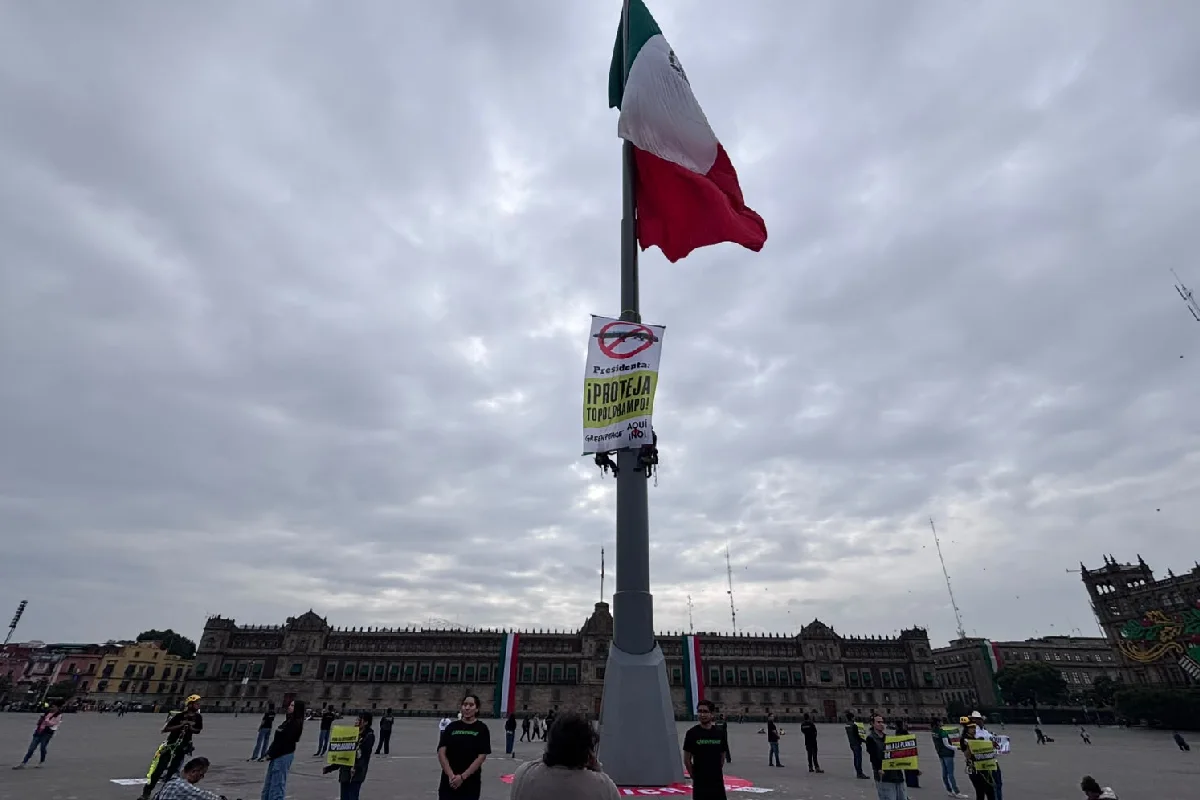 Protesta Greenpeace contra planta de amoníaco
